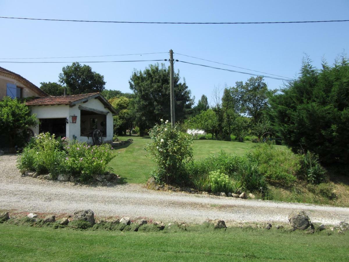 Chambres D'Hotes Hameau De Lalanne Castillon-Massas Exterior photo